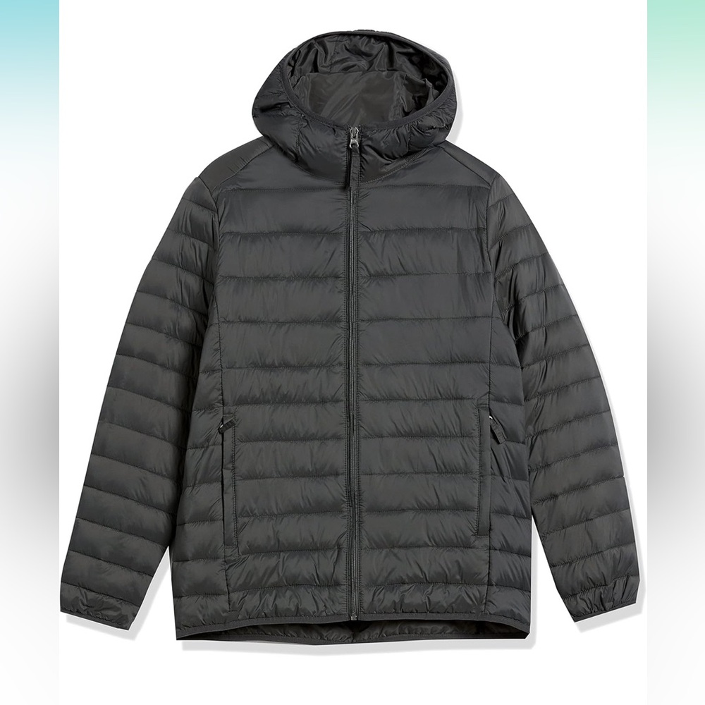 NWT Packable Puffer Jacket Amazon Essentials
